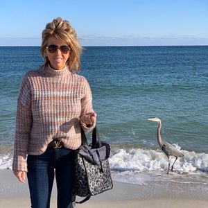 Meet your Posher, Renee